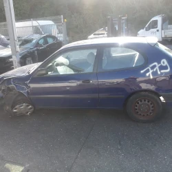 AUTO PER PEZZI Toyota Corolla 1999 1.4