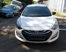 AUTO PER PEZZI Hyundai i30 2015 CW 1.4 CRDi
