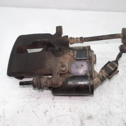ZAV. CILINDER ZADAJ DESNO Audi A6, S6 2005 2.7 TDI AVANT ZAV. CILINDER ZADAJ DESNO Audi A6, S6 2005 2.7 TDI AVANT