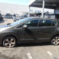 AUTO PER PEZZI Peugeot 3008 2009 1.6 HDI