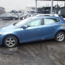 AUTO PER PEZZI Volvo V60 2014 1.6 TD