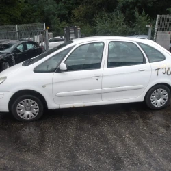 AUTO PER PEZZI Citroën XSARA 2010 PICASSO 1.6 16V