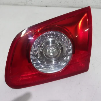 TAIL LIGHT RIGHT Volkswagen Passat 2010 2.0 TDI VARIANT 3C9945094