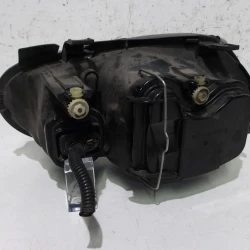 HEADLIGHT RIGHT Volkswagen Golf 2000 1.6 16V