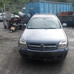 AUTO PER PEZZI Opel Vectra 2005 AUTO PER PEZZI Opel Vectra 2005