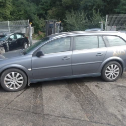 AUTO PER PEZZI Opel Vectra 2005 