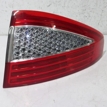 TAIL LIGHT RIGHT Ford Mondeo  2007 - 2015