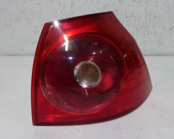 TAIL LIGHT RIGHT Volkswagen Golf 2008 V. 1.9 TDI 1K6945096AC