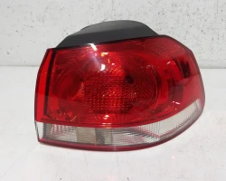 TAIL LIGHT RIGHT Volkswagen Golf 2009 1.4 TSI AUT. 5K0945096D