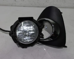FOG LIGHT FRONT LEFT Toyota Avensis 2013 2.0 D WAGON 8122002110