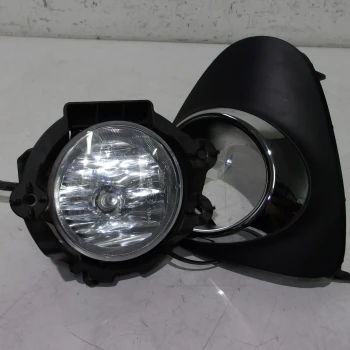 FOG LIGHT FRONT LEFT Toyota Avensis 2013 2.0 D WAGON 8122002110
