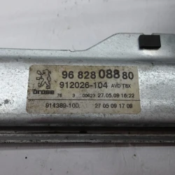 WINDOW MECHANISM FRONT RIGHT Peugeot 3008 2009 1.6 HDI 9682808880 9222FF