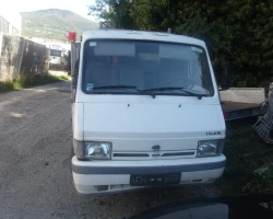 AUTO PER PEZZI Nissan Trade 1995 3.0 D