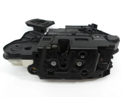ZAKLEP SP LEVA Volkswagen Golf 2009 1.4 TSI AUT. 5K1837015