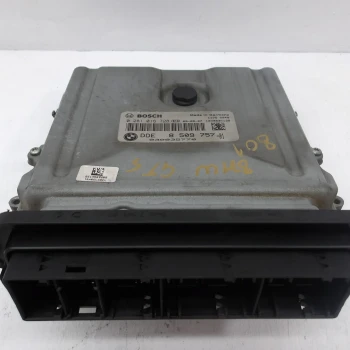 RAČUNALNIK MOTORJA BMW 5 2009 530d GT 8509757-01     0281016728
