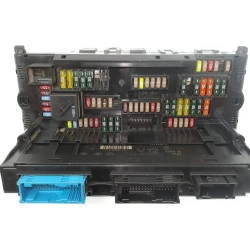 FUSE BOX BMW 5 2009 530d GT 9210861-01 117033442 FUSE BOX BMW 5 2009 530d GT 9210861-01 117033442