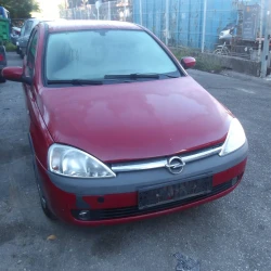AUTO PER PEZZI Opel Corsa 2003 1.2 AUTO PER PEZZI Opel Corsa 2003 1.2