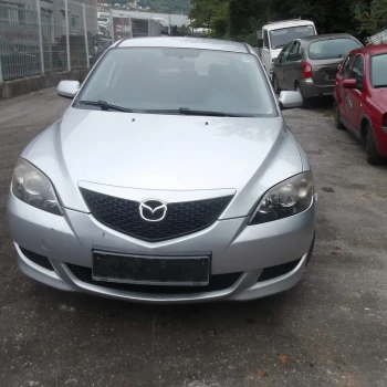 AUTO PER PEZZI Mazda Mazda3 2002 1.6