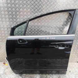 GOLA VRATA SP.LEVA Peugeot 5008 2015 1.6 HDI GOLA VRATA SP.LEVA Peugeot 5008 2015 1.6 HDI