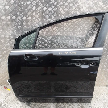 GOLA VRATA SP.LEVA Peugeot 5008 2015 1.6 HDI