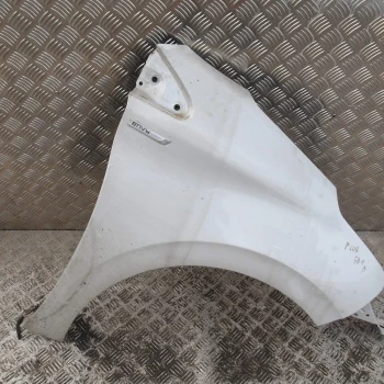 BLATNIK DESNI Peugeot 208 2014 1.2 9672971480