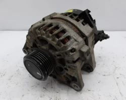 ALTERNATOR Hyundai i30 2015 CW 1.4 CRDi 2611067        37300-2A850