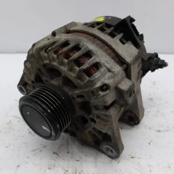 ALTERNATOR Hyundai i30 2015 CW 1.4 CRDi 2611067 37300-2A850 ALTERNATOR Hyundai i30 2015 CW 1.4 CRDi 2611067 37300-2A850