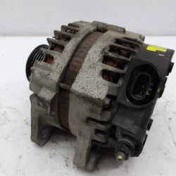 ALTERNATOR Hyundai i30 2015 CW 1.4 CRDi 2611067        37300-2A850