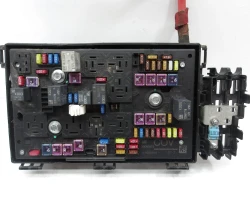 FUSE BOX Opel Zafira 2017 TOURIER 1.4 TURBO 39065973
