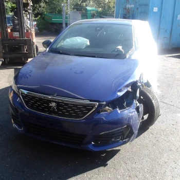 AVTO ZA DELE Peugeot 308 2018 1.2 i