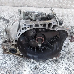 CAMBIO Toyota Avensis 2013 2.0 D WAGON 3030020A30 CAMBIO Toyota Avensis 2013 2.0 D WAGON 3030020A30