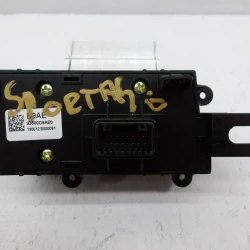 SWITCH OTHER Kia Sportage 2019 1.6 GDI 93600D9AE0