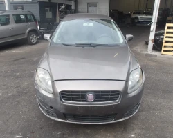 AUTO PER PEZZI Fiat Croma 2002 1.9