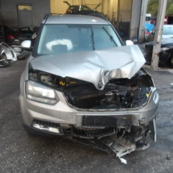 AUTO PER PEZZI Škoda Yeti 2017 1.2 TSI