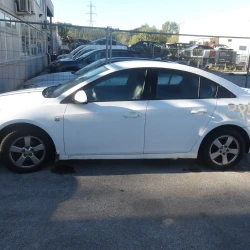AUTO PER PEZZI Chevrolet Cruze 2010 1.6 16V