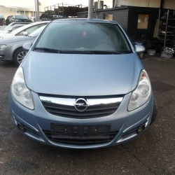 AUTO PER PEZZI Opel Corsa 2007 1.4 AUTO PER PEZZI Opel Corsa 2007 1.4