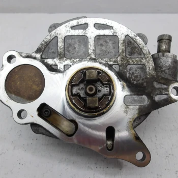 VACUUM PUMP Volkswagen Passat 2010 2.0 TDI VARIANT 03L145100