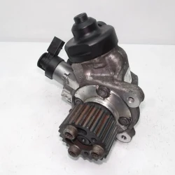 ČRPALKA VISOKOTLAČNA Volkswagen Passat 2010 2.0 TDI VARIANT 03L130755 0445010507 ČRPALKA VISOKOTLAČNA Volkswagen Passat 2010 2.0 TDI VARIANT 03L130755 0445010507
