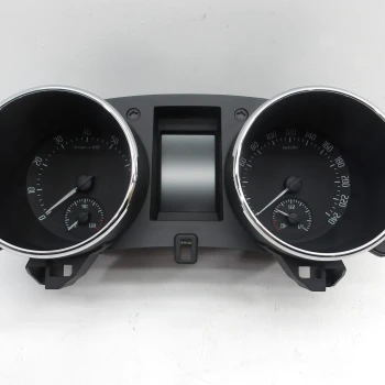DASHBOARD Škoda Yeti 2017 1.2 TSI 5L0920800S