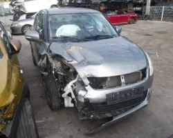 AUTO PER PEZZI Suzuki SWIFT 2015 1.2