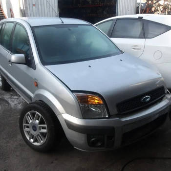 AUTO PER PEZZI Ford Fusion  2009 1.4