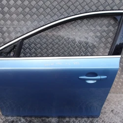 GOLA VRATA SP.LEVA Volvo S/V40 2014 1.6 TD GOLA VRATA SP.LEVA Volvo S/V40 2014 1.6 TD