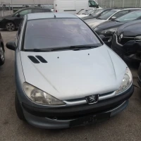 AVTO ZA DELE Peugeot 206 2001 1.4