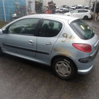 AVTO ZA DELE Peugeot 206 2004 1,4 HDI