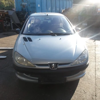 CAR FOR PARTS Peugeot 206 2002 1.4